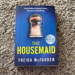 The Housemaid by Freida McFadden Book